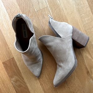 Steve Madden Booties, light tan, size 7.5